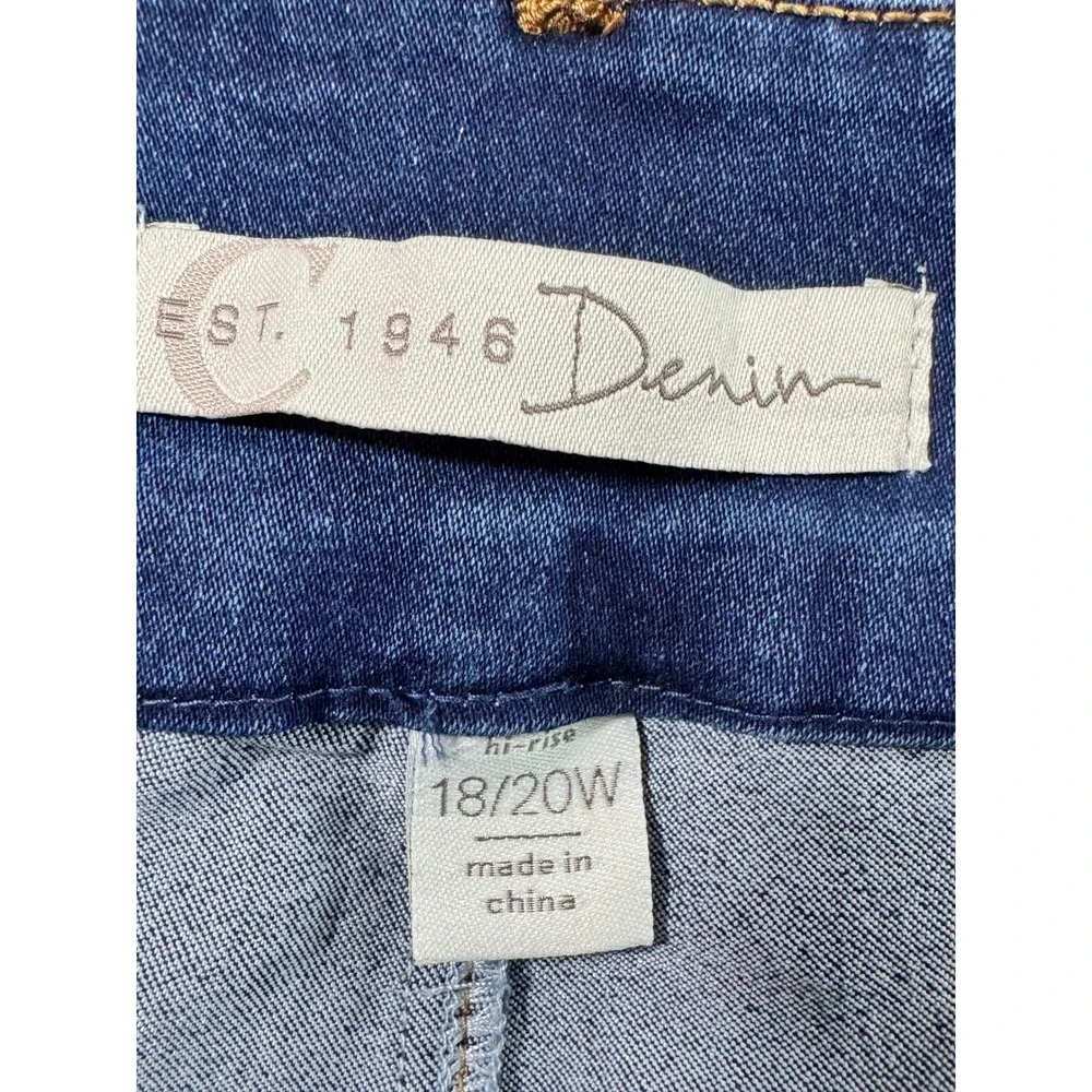 Cato's Denim Shorts Womens 18/20W Blue New High Rise Double Button Medium Wash